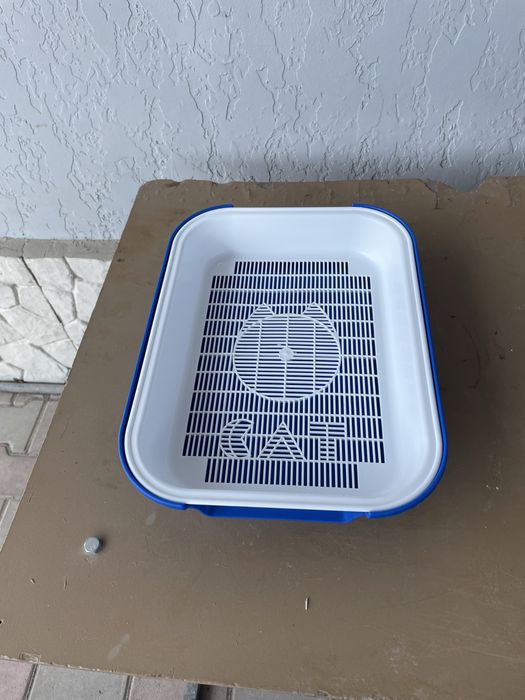 Продаю лотки для кошек