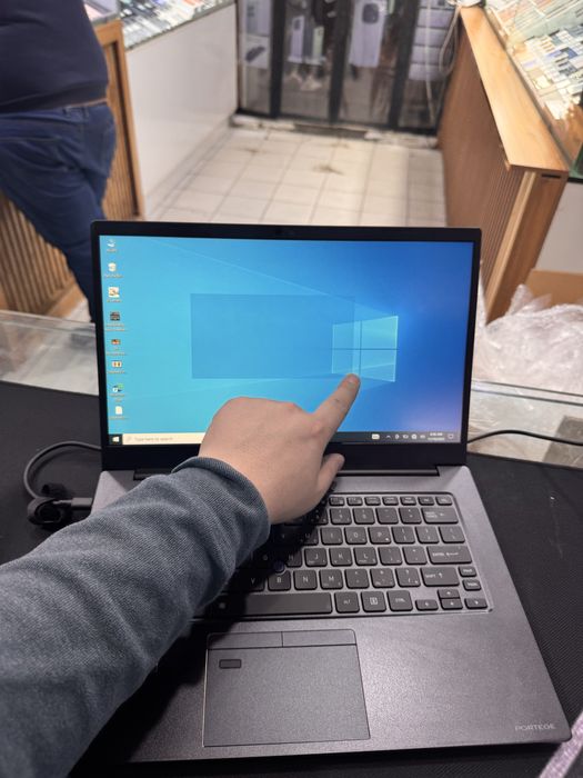 Ноутбук Toshiba daynabook Intel Core i5-11 SSD 256GB ОЗУ 8GB metal kor