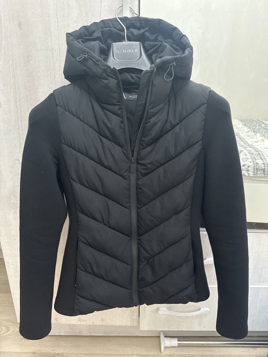 Женская куртка Zara