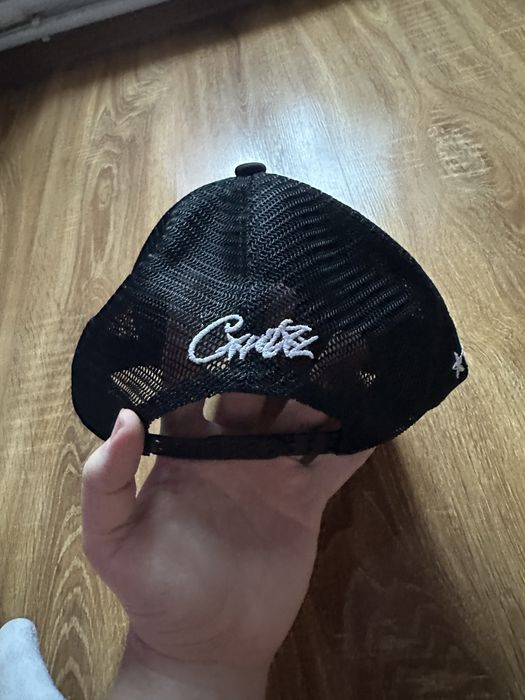 Sapca corteiz neagra