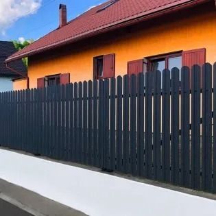 Garduri și porți metalice