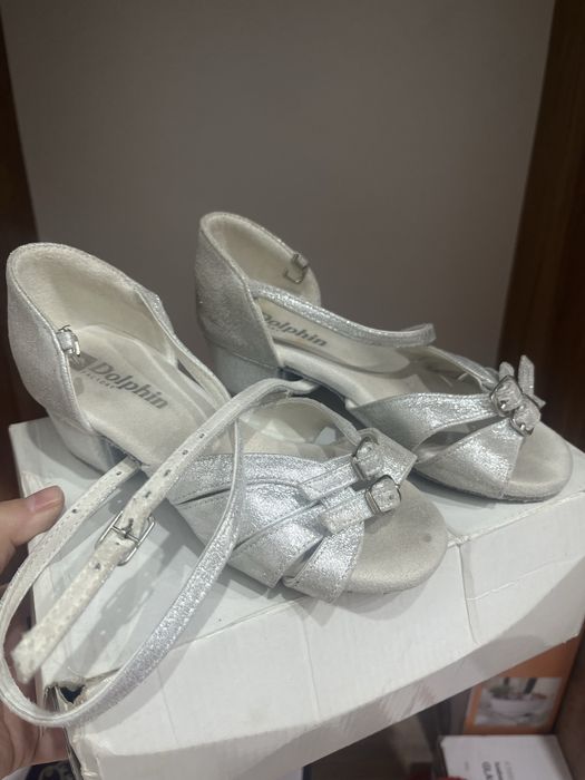 Продам туфли для танцев
