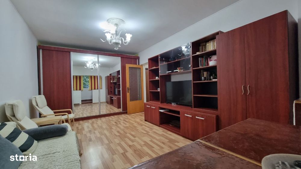 Apartament cu 3 camere de inchiriat in zona Colentina