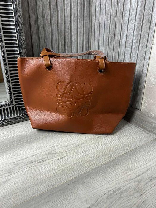 Дамски чанти различни модели