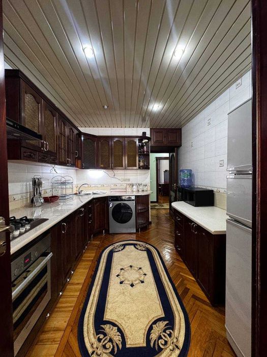 Ц1 Ул Салык азимова 4\2\4