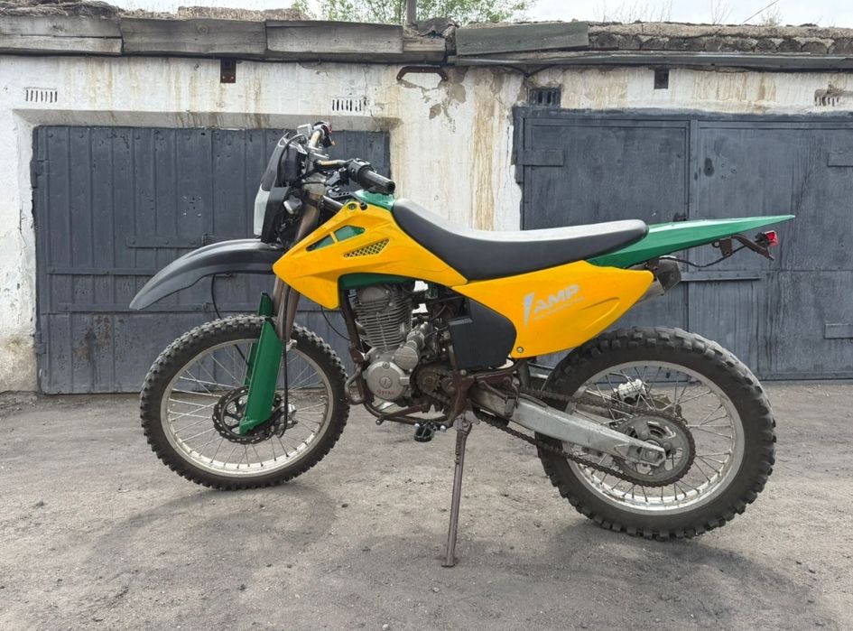 Продам эндуро 06 250кубов