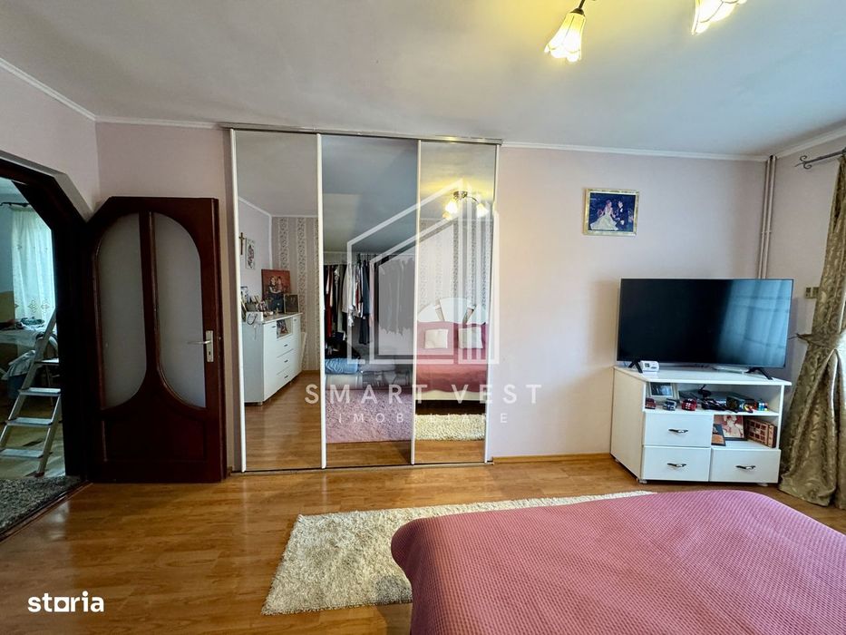 Casa spatioasa de vanzare | 275 mp (cu beci) | Zona Unio