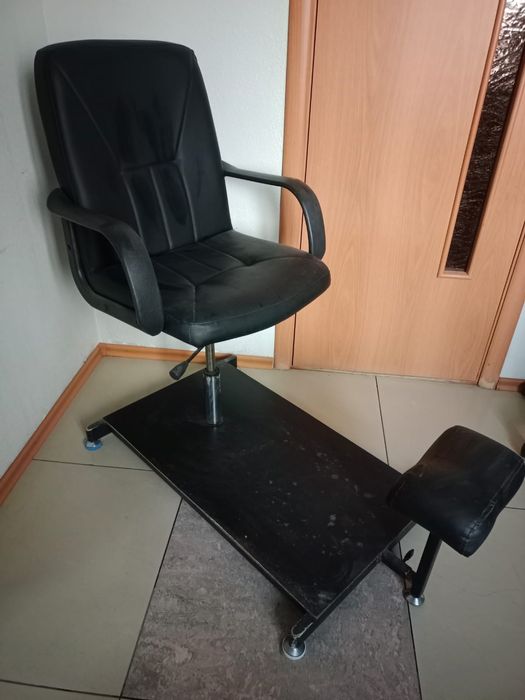 Продам кресло для педикюра, б/у