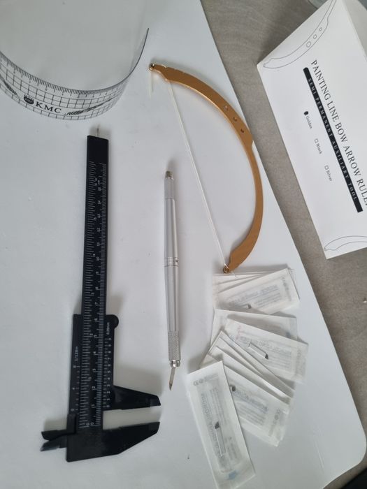 Stilu micropigmentare sprâncene