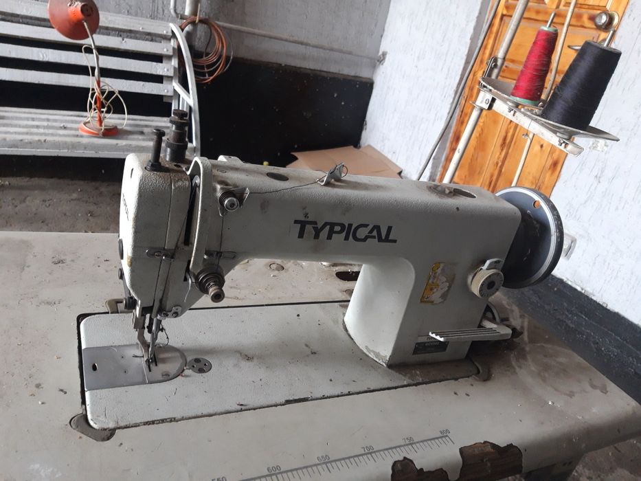 Швейная машинка тюпикал