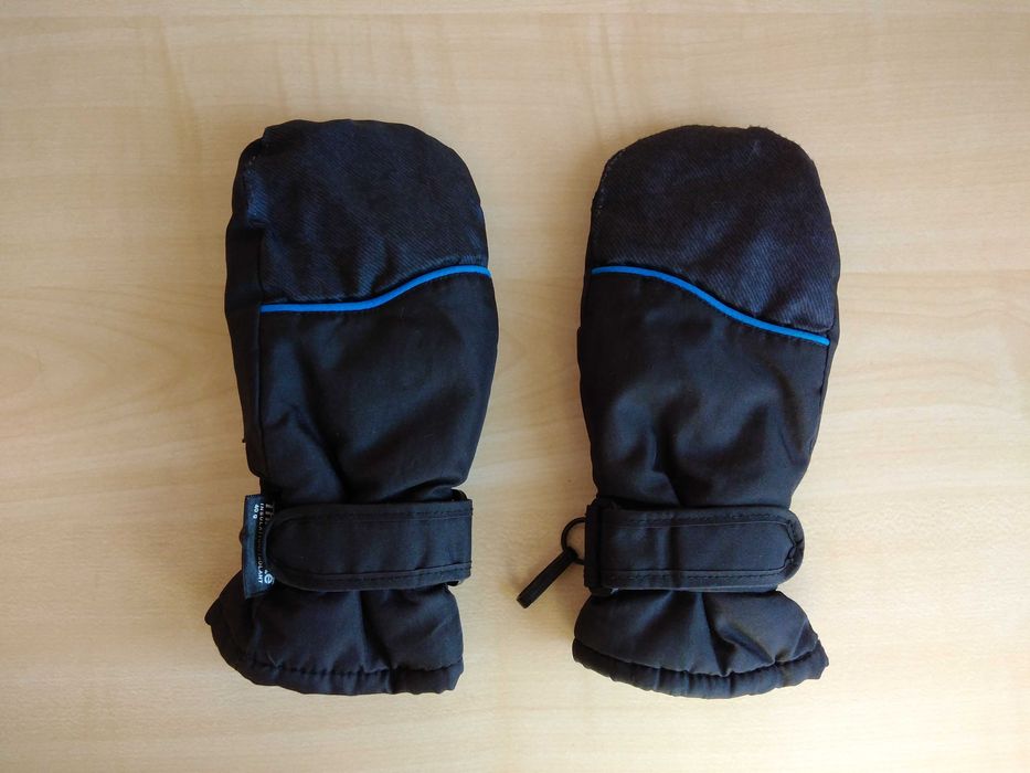 Пуловер, елек, риза, дънки, ватиран панталон, зимно яке, ръкавици 116