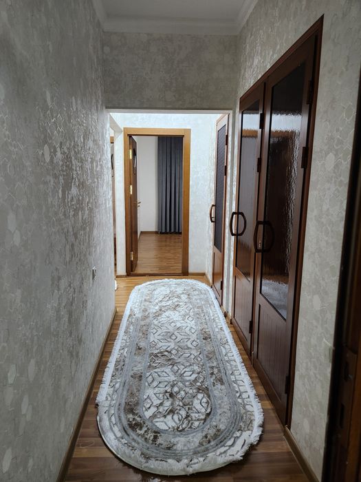 3 хонали квартира арендага берилади . Адрес: Тузел 2-квартал. 18 дом.