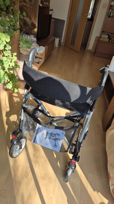 Ролатор / проходилка Vermeiren Quadri-Light