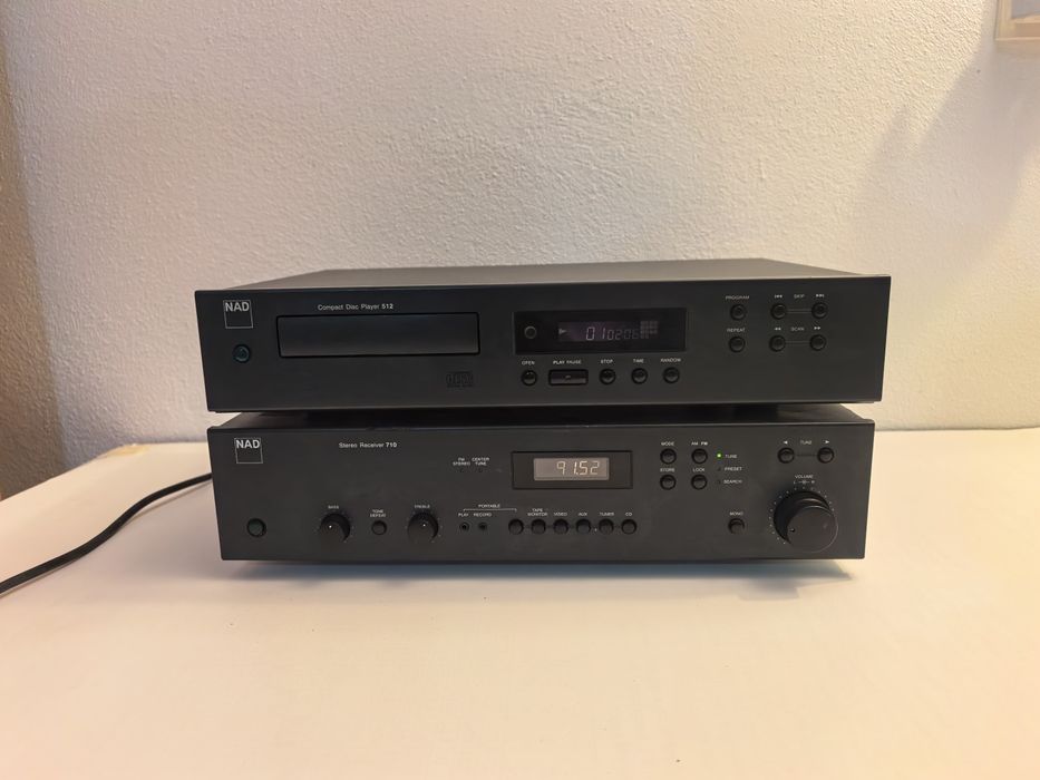 Amplificator NAD 710 si CD NAD 512 compact disc amplituner statie