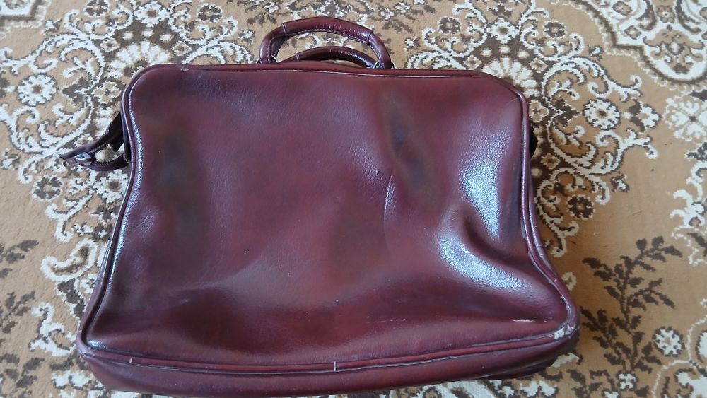 Toza charm kojadan ishlangan sumka. Made in Minsk