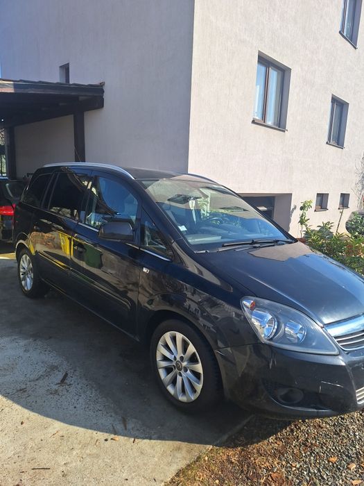 Opel zafira 7 locuri  2014