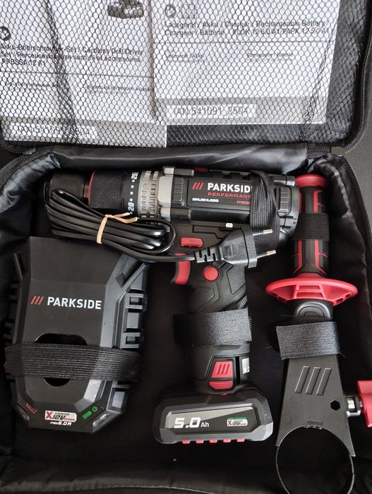 PARKSIDE PERFORMANCE®PPBSSA Smart cu acumulator 12V/5Ah, incarcator 6A,1configurarea si monitorizarea datelor prin aplicati
