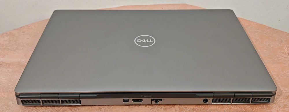 Dell Precision 7760/Intel Core i7-11850H/NVidia Quadro RTX A3000 6GB/16GB RAM/512GB SSD NVMe/17.3 IPS 100% DCIP-3 WorkStation работна станция
