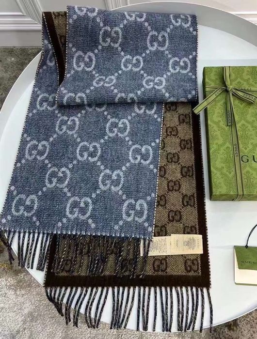 Теплые шарфы на подарки