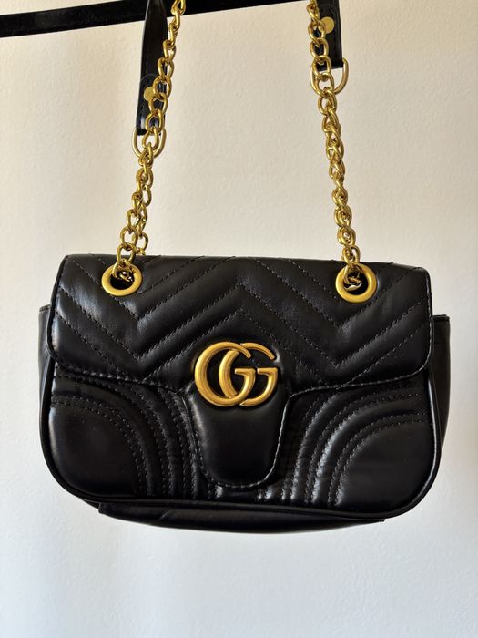 Geanta Gucci “ideal pentru un cadou”