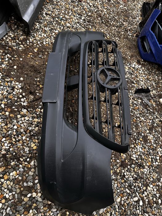 Bară față grilă radiator mercedes sprinter w910.