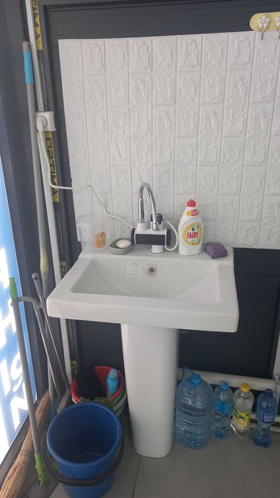 Раковина с педъесталом