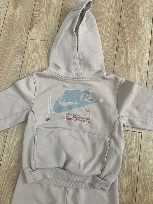 Детски ватиран екип Nike