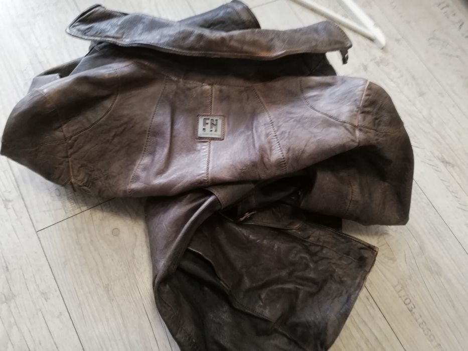 Jacheta dama, noua, piele gri,  mărime M/L,