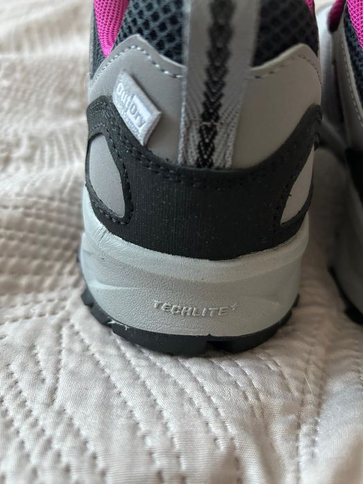 Дамски туристически маратонки  Columbia Peakfreak