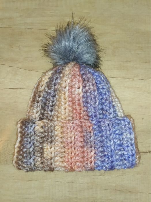 Обемна топла шапка