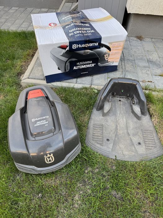 Robot tuns iarba/gazon Husqvarna 105