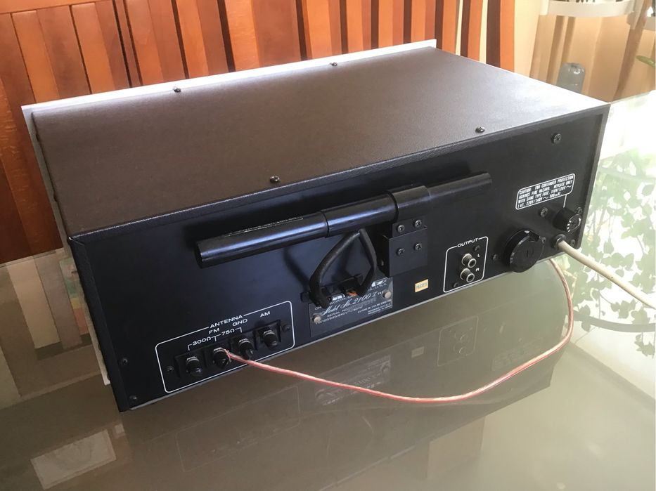 Тунер MARANTZ 2100L