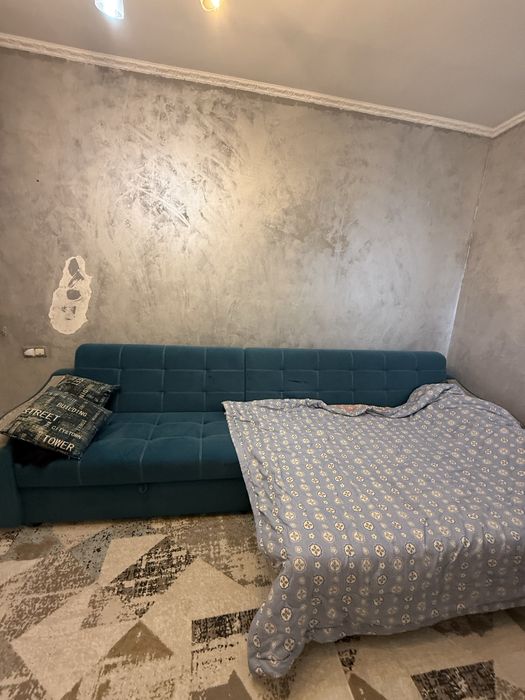 Залга адеми диван