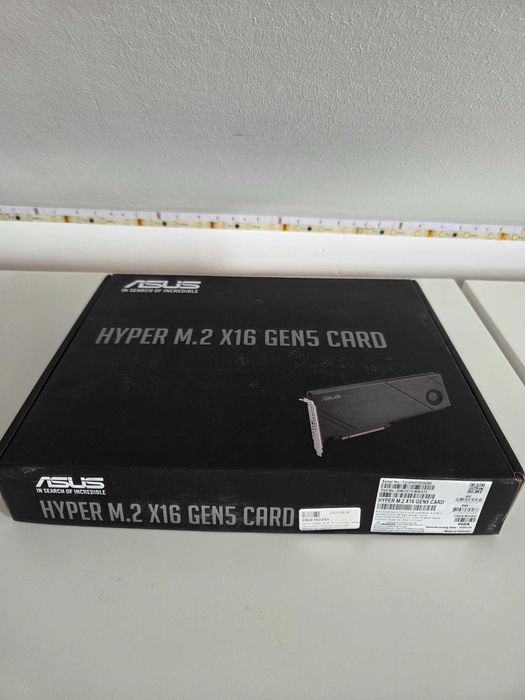 ASUS Hyper M.2 x16 Gen5 Card