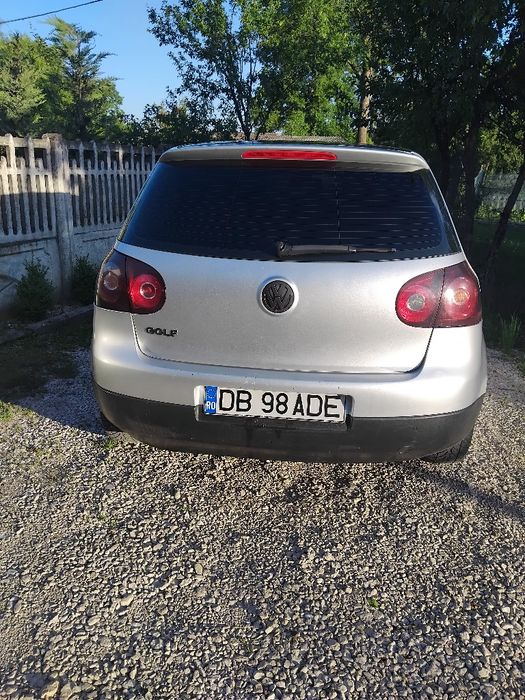 Vând golf 5.. 1.9 diesel, unic proprietar, km 324000