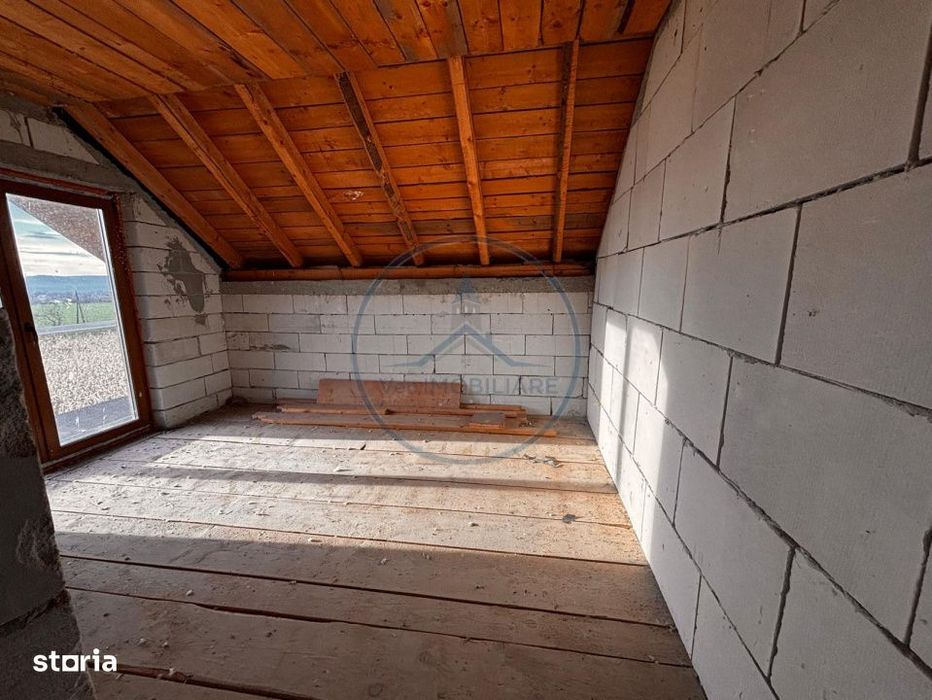 Casa Individuala, 230 mp, 2900 mp teren