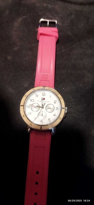 Дамски часовници Guess, Morgan, Hilfiger