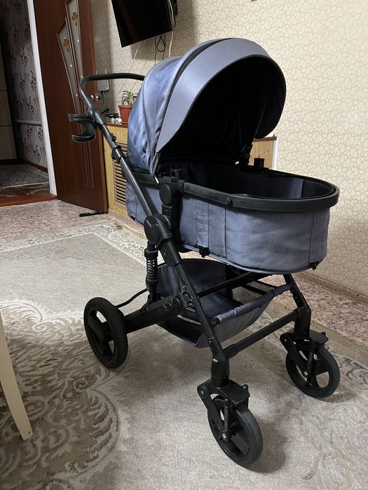 Детская коляска, трансформер хорошая