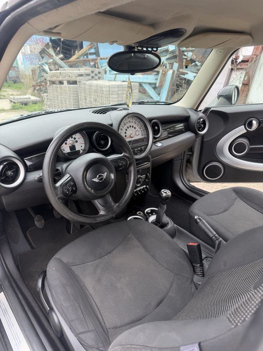 mini cooper 2011