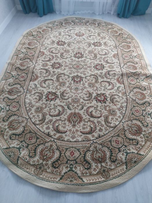 Ковёр б/у продам