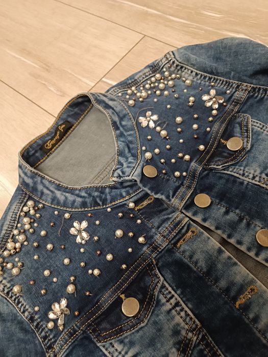 Дамски дънки различни модели