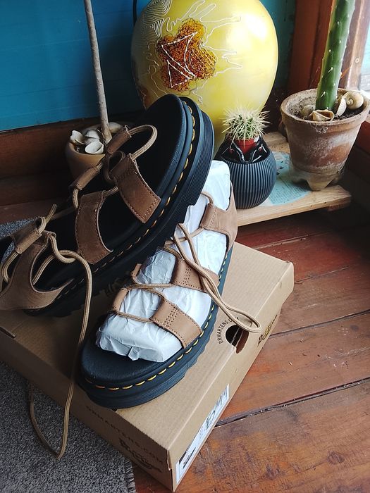 Дамски сандали  sandals Dr martens