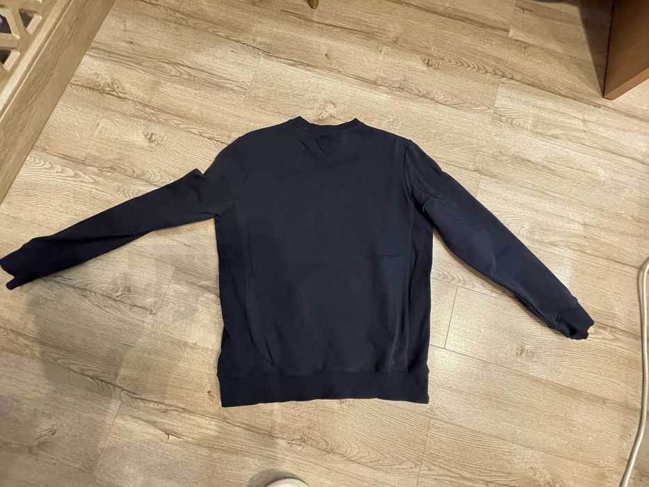 Чёрный свитшот Tommy Hilfiger