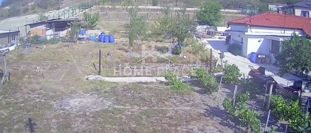 Продава се Къща в с. Кипра, Област Варна - 300 кв.м за 317 €/кв.м - Снимка #2
