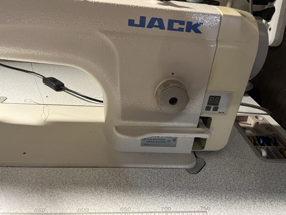 Шаейная машина Jack