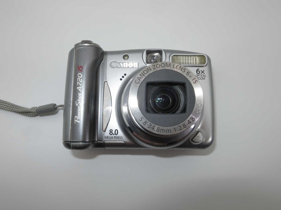 Canon PowerShot A720 компактен цифров фотоапарат, дигитална камера, в отлично състояние, тествана и работи перфектно с оригинална кутия и карта памет