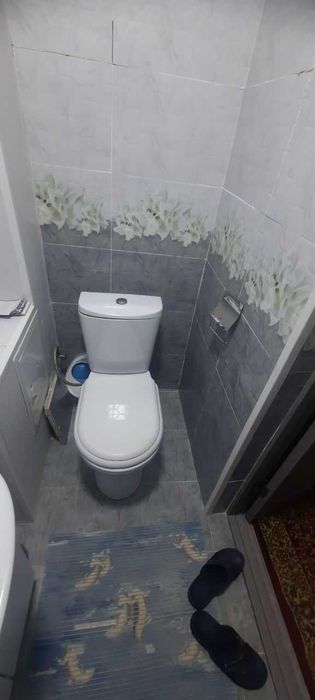 Срочно продаётся квартира на Хувайдо махалла Банковский дом 106 КВ