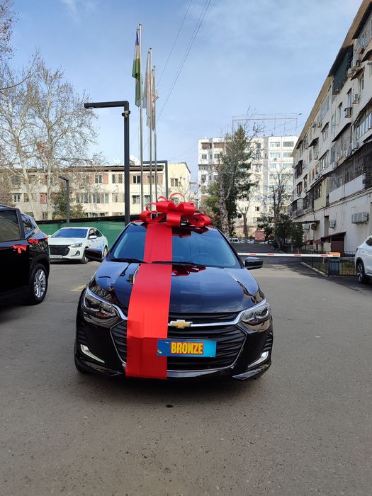 Авто бантик для машины