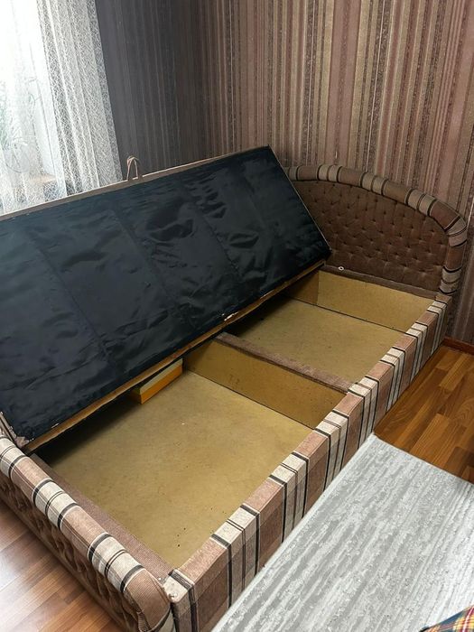 Кровать         .