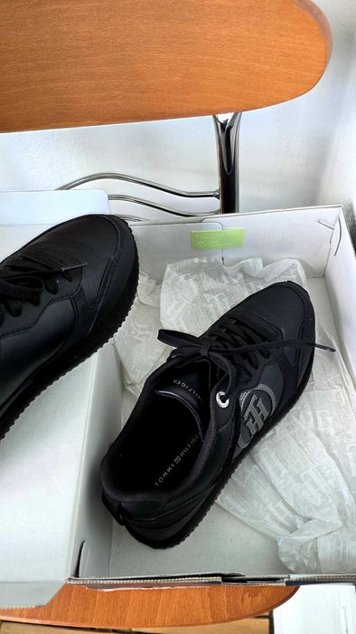 Tommy Hilfiger masura 37
